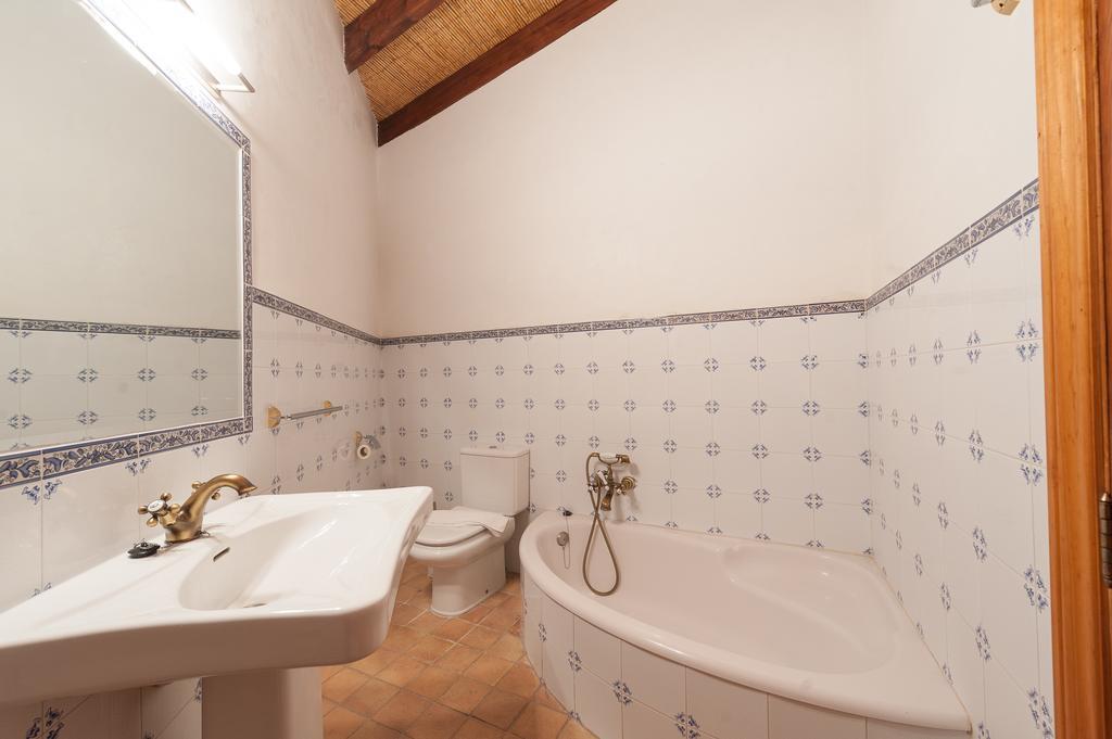 Cas Metge Monjo Villa *